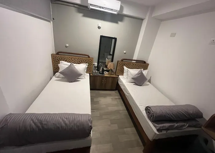 Checkpoint Ktm - Boutique Urban Hostel *
